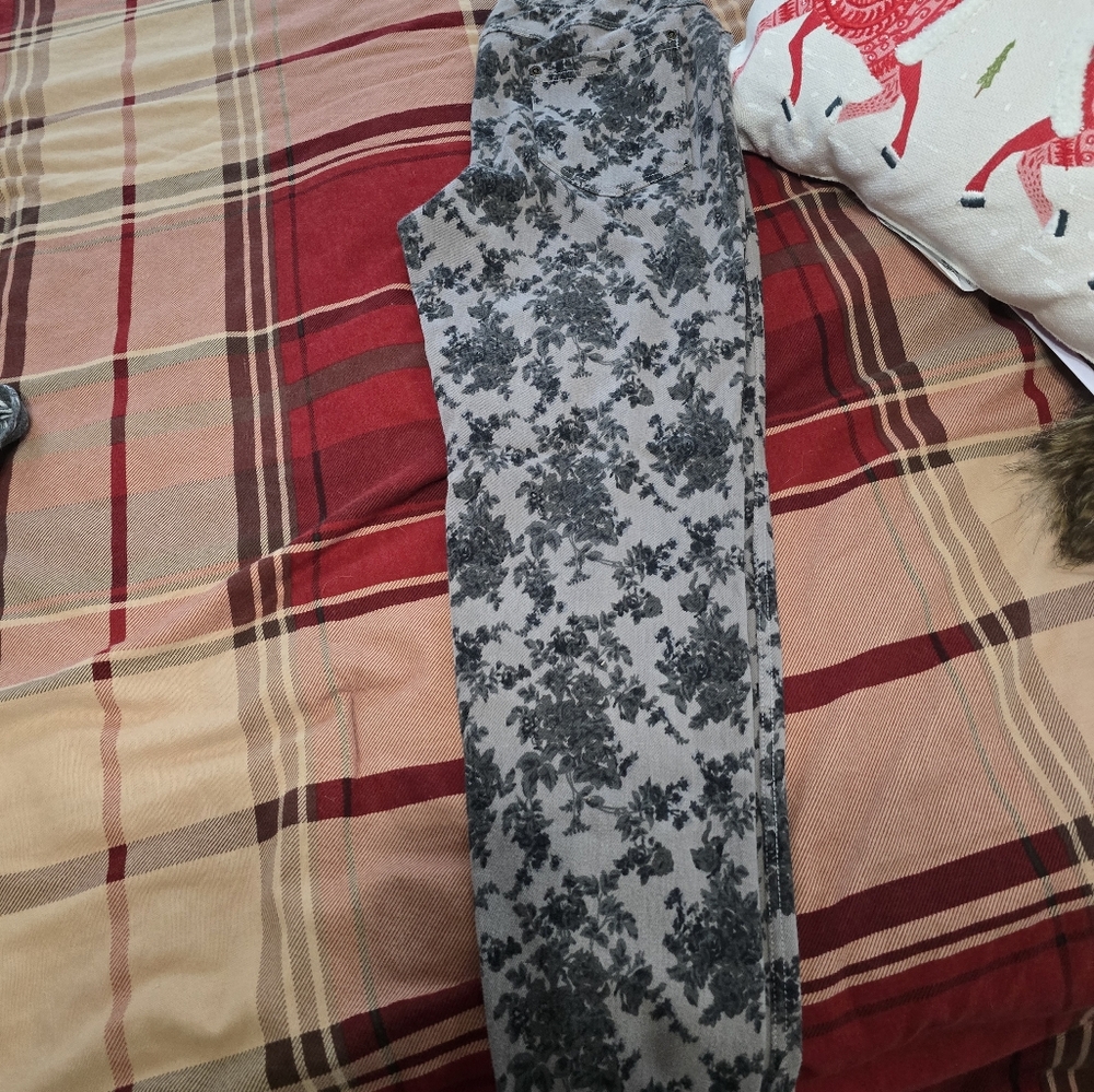Lily Floral  Jeggings/leggings